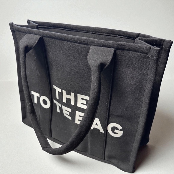 "THE TOTEBAG" Black Canvas Tote – Chic, Spacious & Brand New! 🖤 - Picture 3 of 12